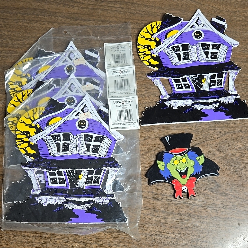 Haunted Houses and‎ Goblin Bundle, 5 Pieces